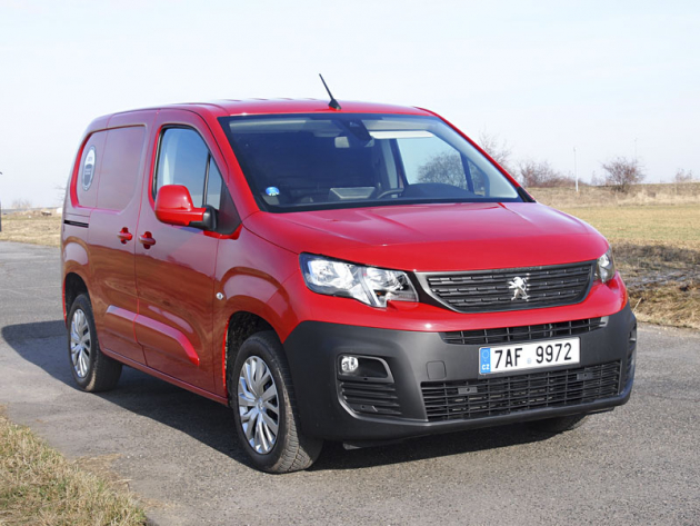 Peugeot Partner získal titul Van of The Year 2019