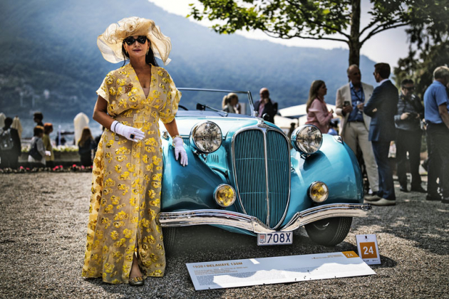 Delahaye 135 M s majitelkou z Monaka, která si odnesla cenu za nejstylovější dresscode