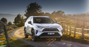 Toyota RAV4 – čtvrtstoletí suverenity