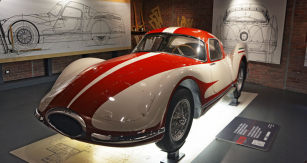 Fiat Turbina (1957), aerodynamický experimentální vůz s pohonem turbínou (300 k), 250 km/h