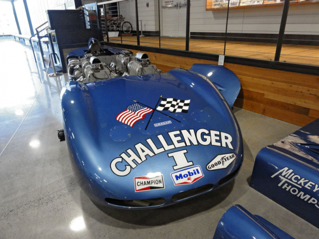 Challenger I rekordmana Mickeyho Thompsona, který jako první Američan překonal hranici 400 mph (643 km/h) v šedesátých letech