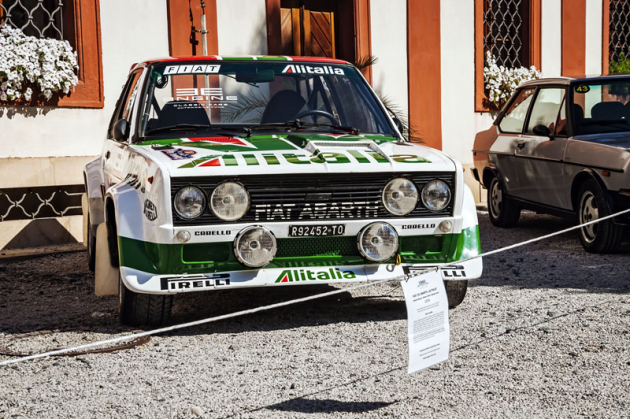 Jedním z nejatraktivnějších exponátů byl nádherný tovární speciál pro rally odvozený od Fiatu 131 v ikonických barvách Alitalia
