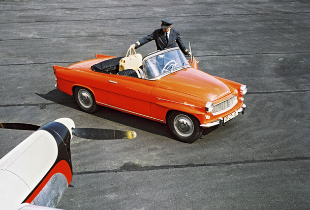 Novinkou sezóny 1962 byla Felicia Super vybavená motorem 1221 cm3