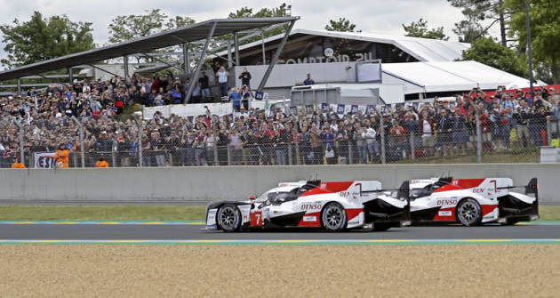 Toyota TS050 Hybrid číslo 7 vyhrála tři závody 2018/2019, ale o vítězství ve 24 h Le Mans přišla pro banální poruchu čidla tlaku v pneumatikách 