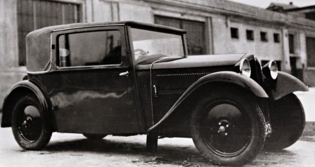 První ze tří prototypů ZA 32 vyjel do zkoušek v lednu roku 1933