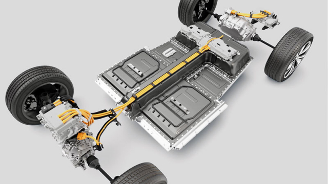 Volvo XC40 Recharge P8 AWD má dvojici elektromotorů a akumulátory umístěné pod podlahou
