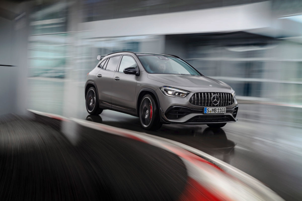 Modely Mercedes-AMG GLA