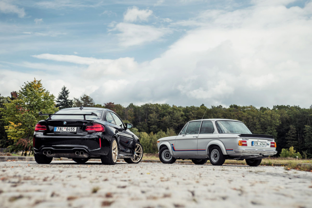 BMW 2002 Turbo vs. BMW M2 Competition