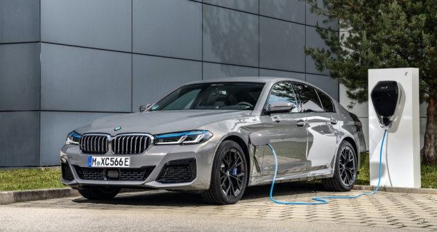 BMW 545e xDrive 