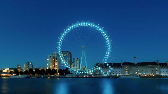 Slavnostním uvedením značky Ioniq do společnosti se stalo speciální osvětlení slavného London Eye