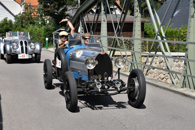 Bugatti T40 z roku 1928 přivezl polský sběratel