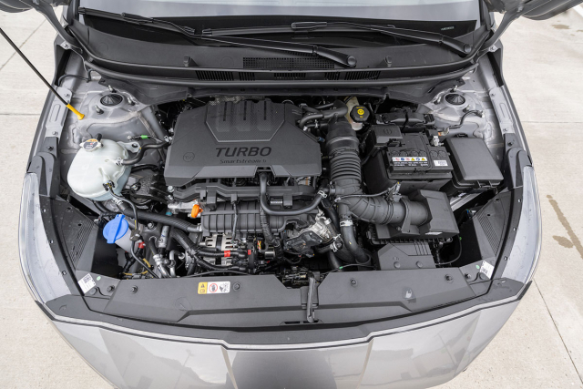 Dva ze tří nabízených motorů jsou přeplňované zážehové tříválce 1,0 litru, lišící se nastaveným maximálním výkonem