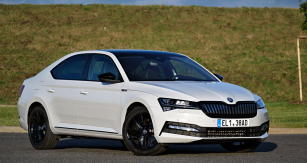 Škoda Superb IV Sportline