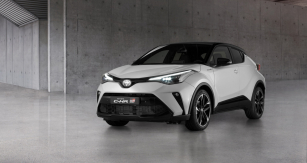 Toyota C-HR GR Sport 