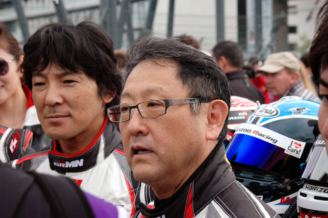 K účastníkům 24 h Nürburgringu patří také Akio Toyoda, sportovec a prezident Toyota Motor Corporation