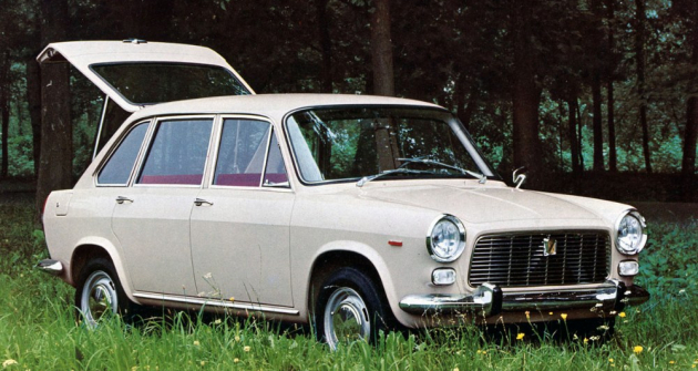 Autobianchi Primula, průkopník motoru vpředu napříč a pohonu předních kol, předobraz Fiatu 128 (1964–1970)