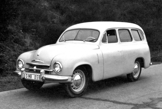 Prototyp vozu Škoda 1200 STW neboli Station Wagon vznikl v roce 1950