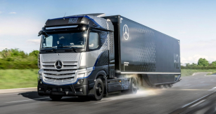 Daimler GenH2 Truck – zkušební typ najel 1 200 000 km – 2021