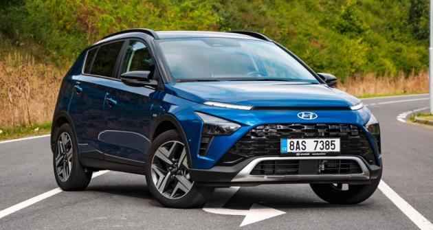 Hyundai Bayon dostal design plný ostrých hran. Tento crossover na silnici  opravdu nepřehlédnete 