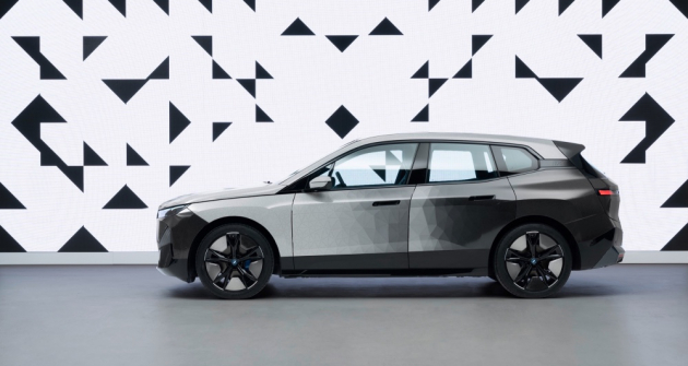 BMW iX Flow BMW iX Flow