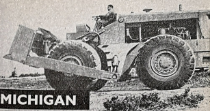 Celkový pohled na kolový buldozer Michigan Model 380