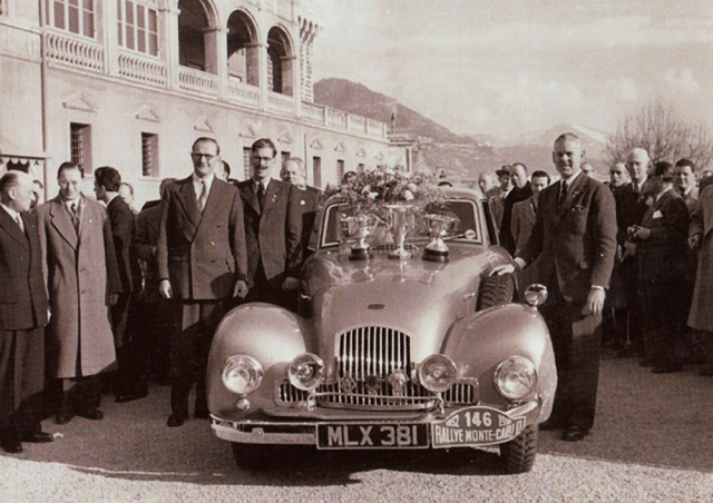Sydney Allard/Guy Warburton/Tom Lush, absolutní vítězové Rallye Monte-Carlo 1952 na Allardu M-Type s jednotkou V8 4,3 litru, porazili i Stirlinga Mosse na Talbotu Sunbeam. Doposud nikdo jiný nevyhrál RMC za volantem značky svého jména a jím vyráběného automobilu