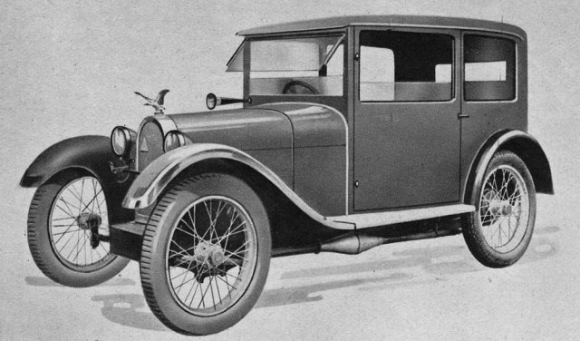 Enka coby limuzínka ve stylu Weymann vybavená stahovacími okny (1929)