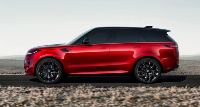 I přes celkovou mohutnost působí nová generace Range Roveru Sport dynamickým dojmem. Charakteristickým rysem je výrazné oddělení těla karoserie od zasklené plochy a střechy