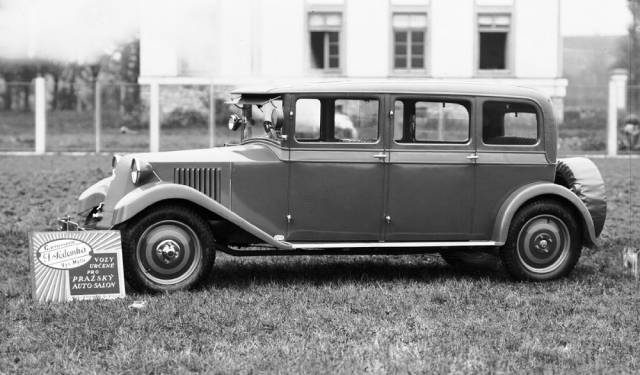 Šestimístná limuzína Tatra 30 s karoserií Sodomka pro pražský autosalon 1929
