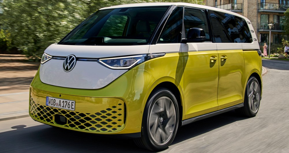 První svezení s retro-elektrickým MPV a dodávkou. VW ID. Buzz ...