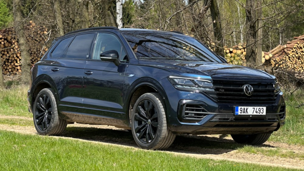 Volkswagen Touareg R Line 3.0 TSI 