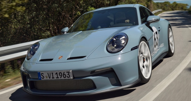 PORSCHE 911 S/T PORSCHE 911 S/T