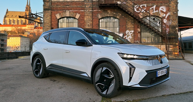 Renault Scénic E-Tech EV87 Iconic