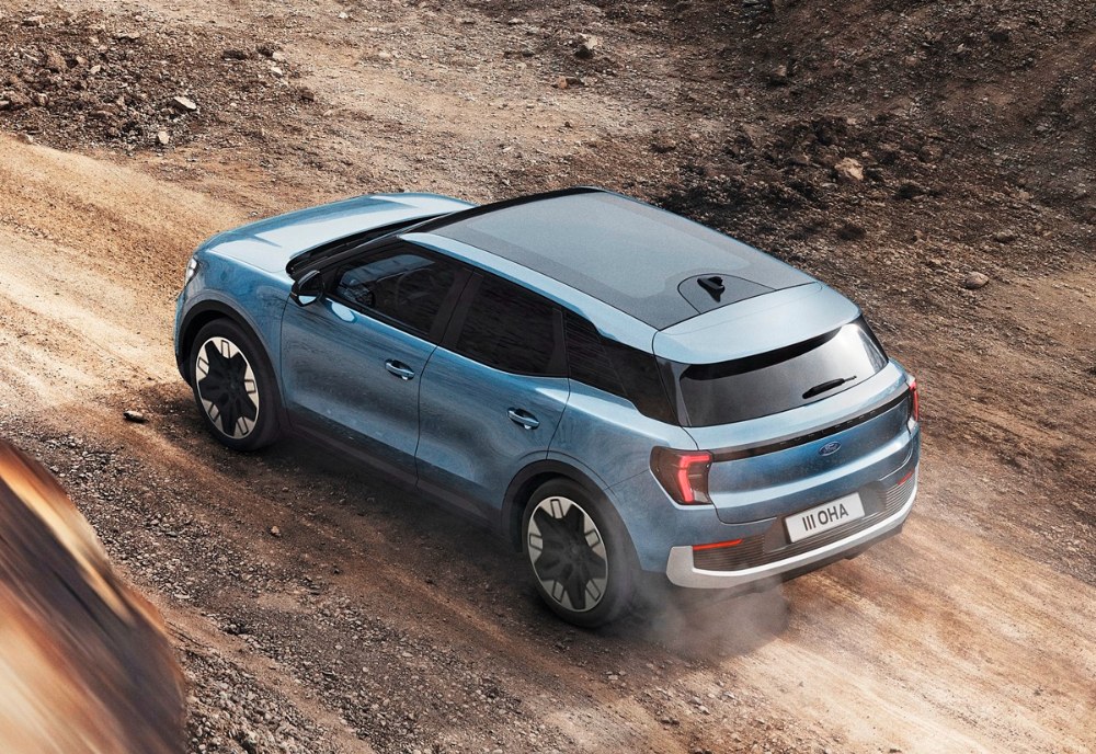 Ford Explorer přijíždí s originálním a sebevědomým designem. Působí dynamicky, ale zároveň skrývá i mimořádně prostorný a dobře vybavený interiér