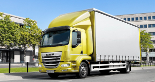 DAF XB se vznětovým motorem PacCar pro regionální dopravu