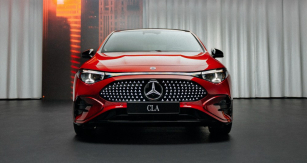 MERCEDES-BENZ CLA