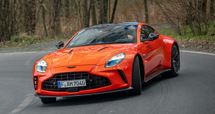 Aston Martin Vantage