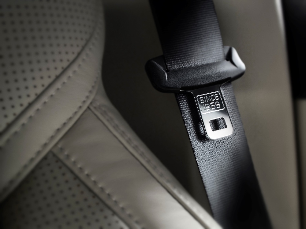 150067-the-all-new-volvo-xc90---interior.jpg