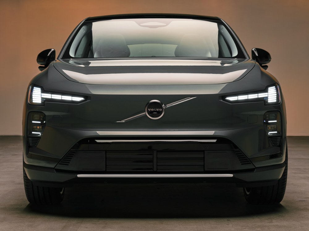 Volvo EX60