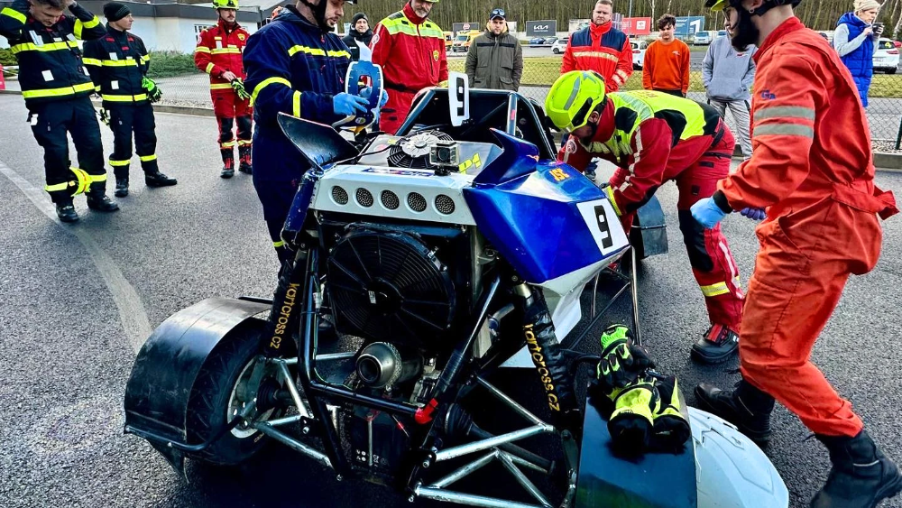 motorsport-rescue-camp-7.png