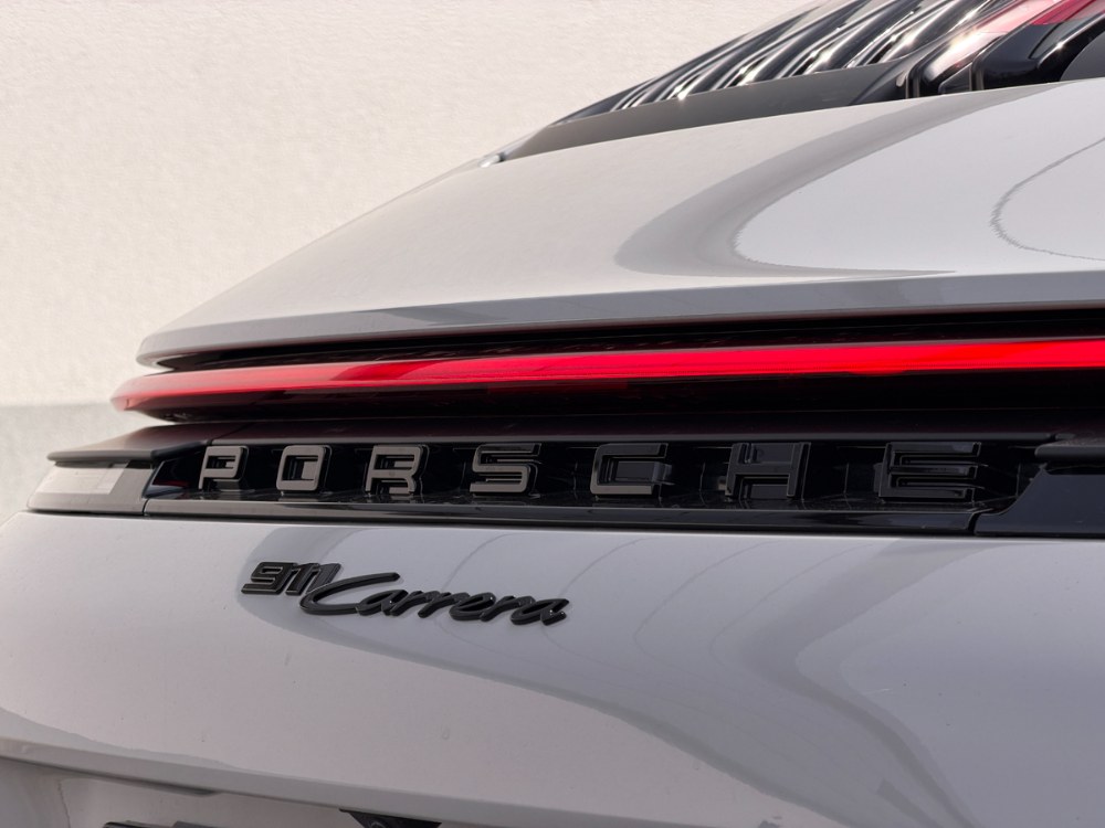 Porsche 911 Carrera (992.2)