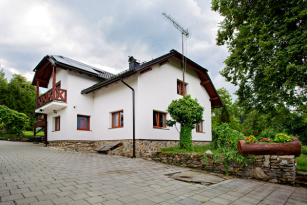 Rodinný dům vyměnil uhlí za moderní řešení