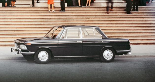 BMW 2000