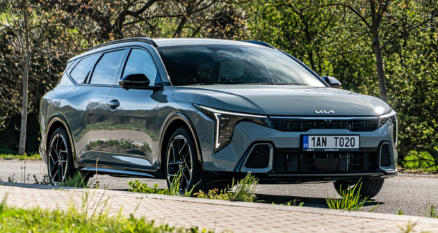 Kia K4 &amp; K4 Sportswagon