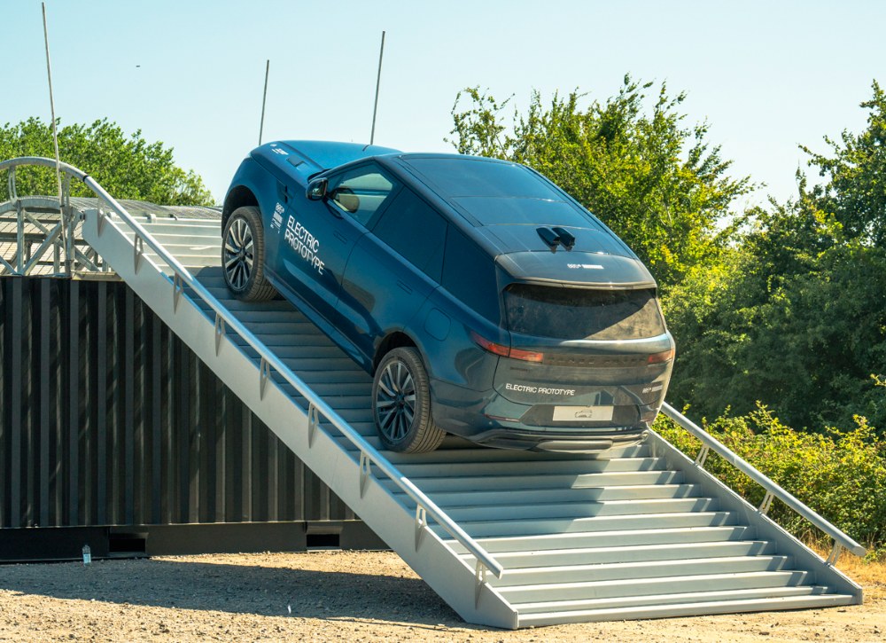 Ranger Rover Sport Electric