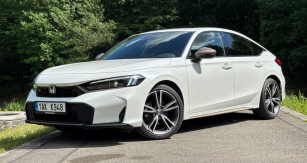 Honda Civic e:HEV Advanced