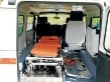Základní výbavu tvoří sedadlo pro záchranáře, standardní zdravotnická nosítka a krátká záchranářská nosítka