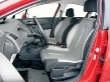 Řidič může měnit svislé nastavení sedadla v rozpětí 60 mm a dvousměrně polohu volantu až o 40 mm