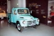 Toyota má bohatou tradici ve výrobě lehkých užitkových vozů, na snímku typ SG Truck z roku 1953