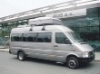 Minibus VW LT 45 určený pro dálkovou přepravu cestujících.